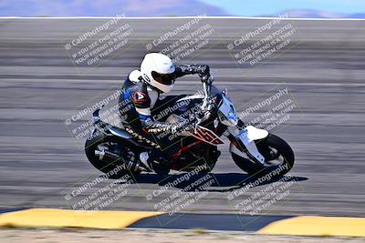 media/Mar-25-2024-Moto Forza (Mon) [[8d4319bd68]]/3-Intermediate Group/Session 3 (Bowl)/